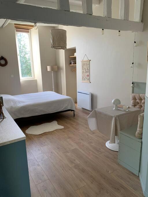 Studio Du Grand Beaumont Saint-Mélaine-sur-Aubance Exterior foto